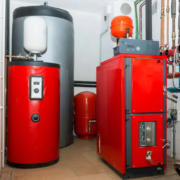 Installation et maintenance d'une chaudière biomasse, Le Bourg d'Oisans, EURL OPC